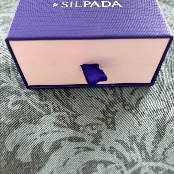 Silpada Silver Ring with Dark Green Stone - Picture 6 of 6